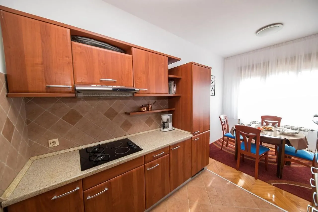 Valentino 1 Apartment Dramalj Croatia